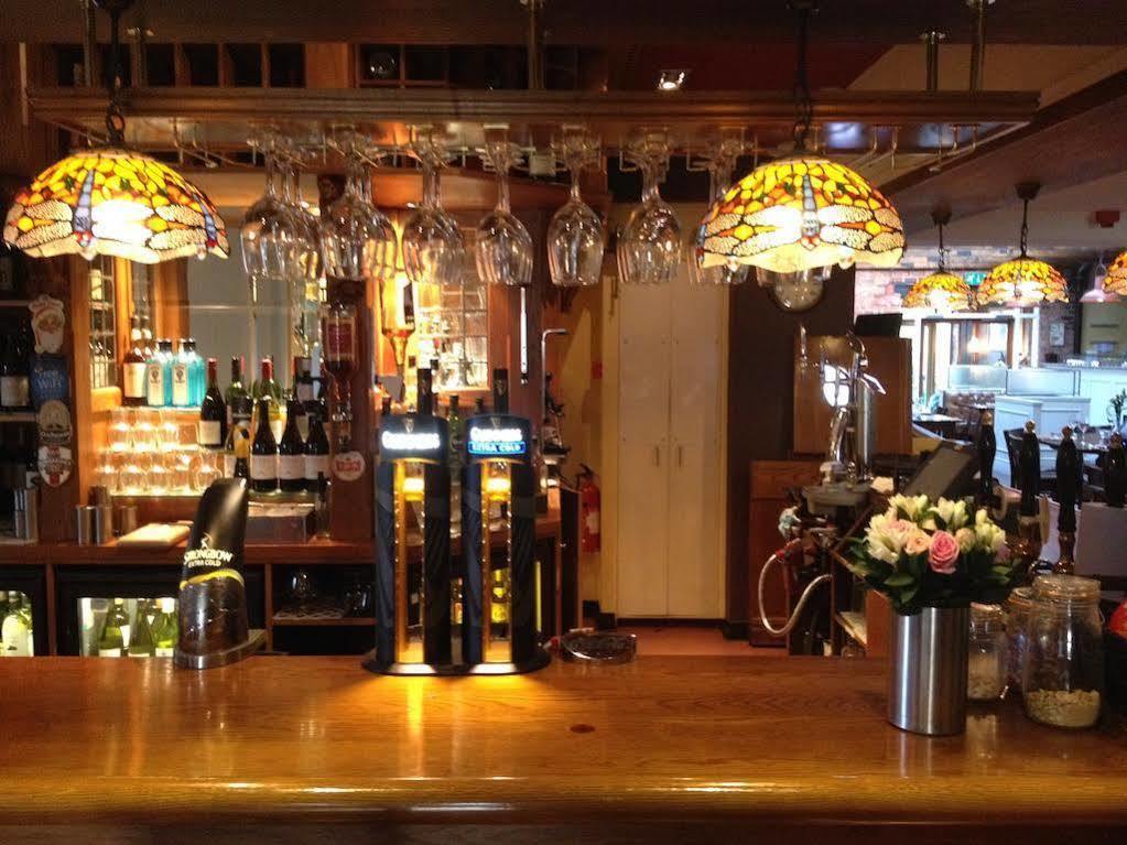 The Royal Oak, Kelsall Exterior photo