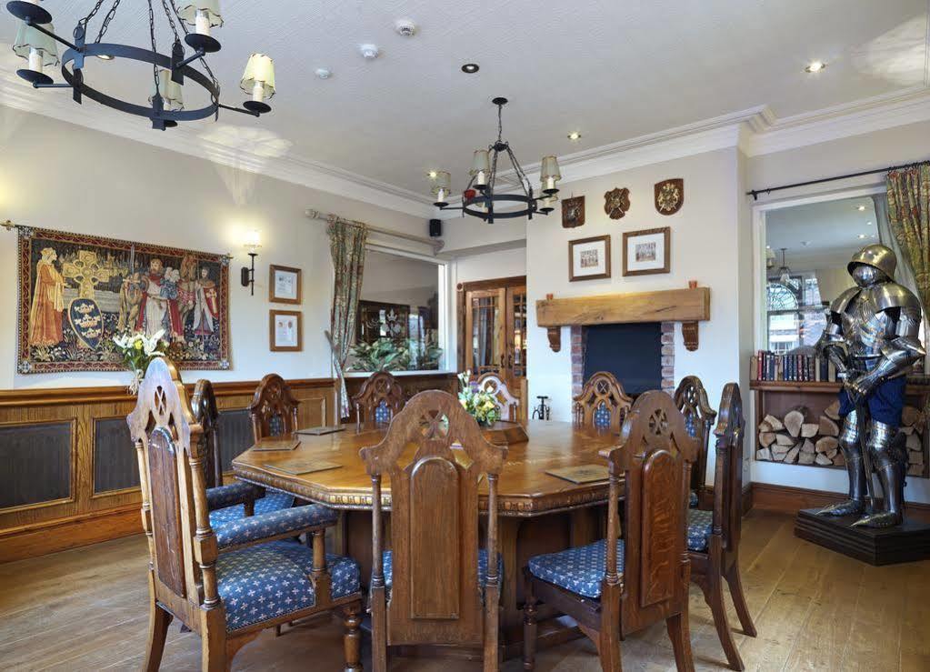 The Royal Oak, Kelsall Exterior photo